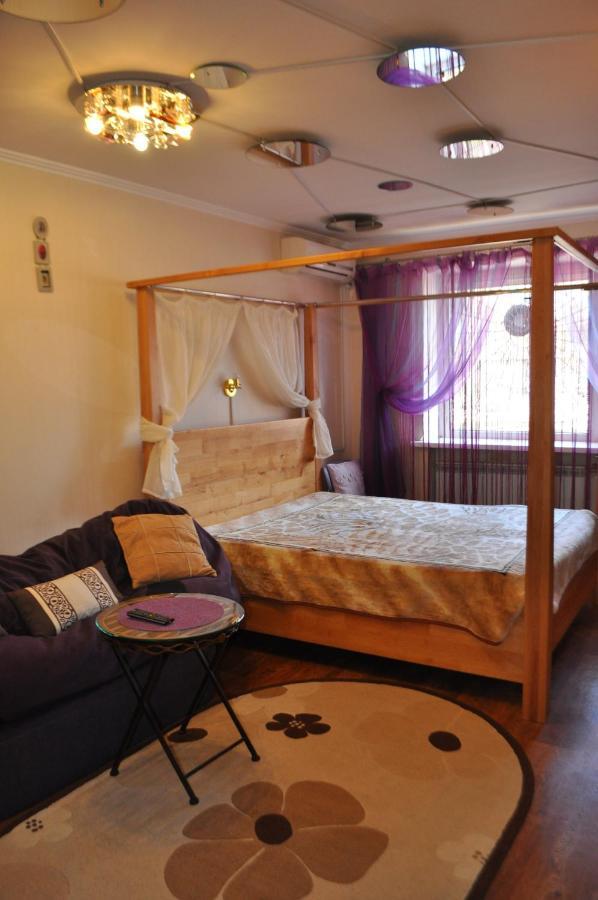 Cozy Apartments Near The Mcdonalds 克列缅丘格 外观 照片